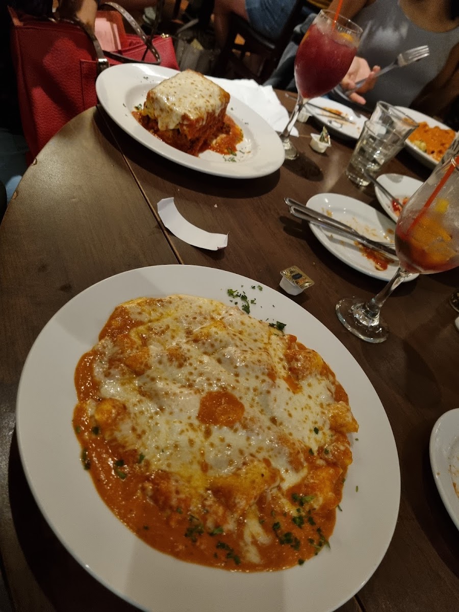 Gatto's Italian Restaurant & Bar-5