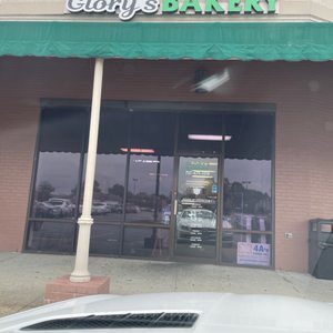 Glory's Bakery-5