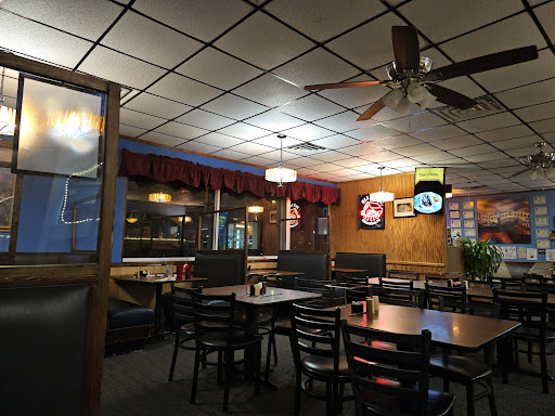 Gondola Pizza & Steakhouse-3