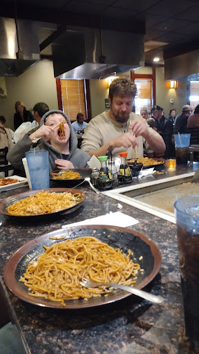 Hana Japanese Steakhouse & Sushi Bar-5