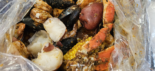 Harbor Inn Cajun Seafood-5