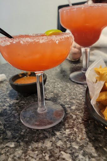 La Mexicana Restaurant & Grocery-4