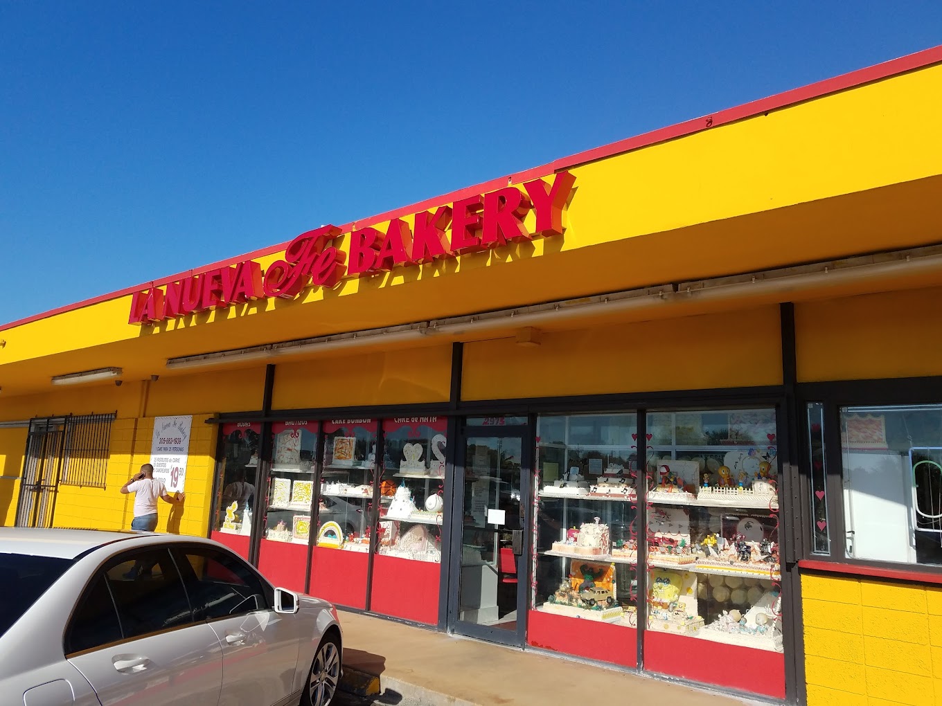 La Nueva Fe Bakery I-2