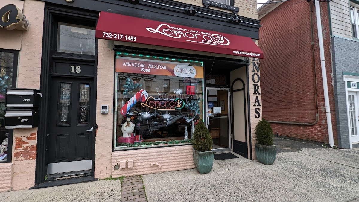 Lenora's Cafe