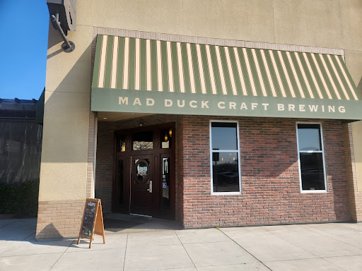 Mad Duck Craft Brewing Campus Pointe