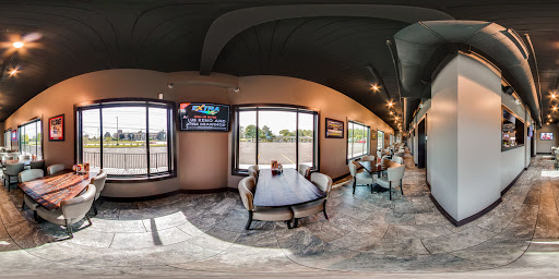 Madhouse Bar & Grill