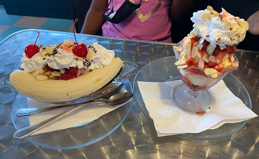 Malcolm's Ice Cream & Food Temptations-4