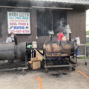 Mama Lucy's All Pro Ribs-2