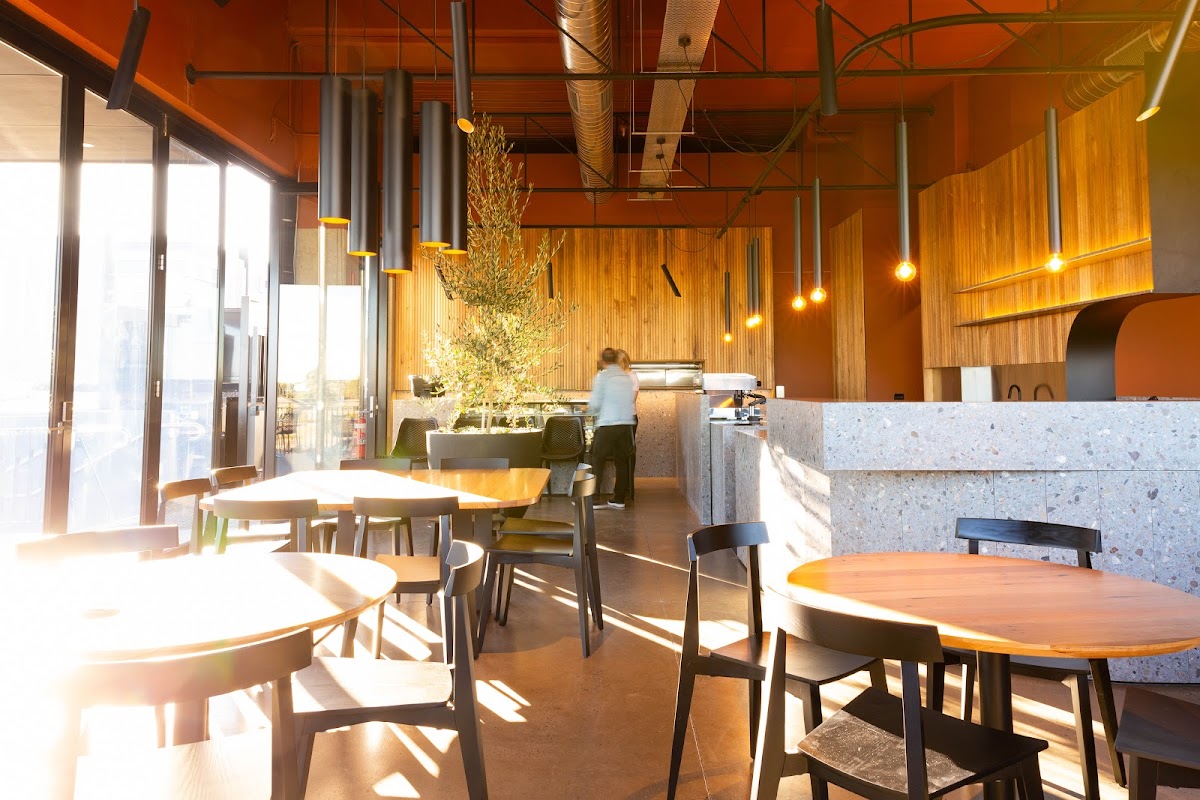 Mr Robertson Cafe