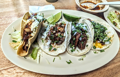 Perla's Taqueria-3