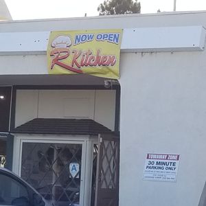 R Kitchen-5
