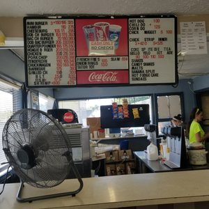 Sandy's Restaurant-3
