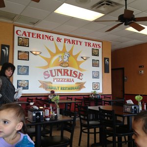 Sunrise Pizzeria Family Restaurant-2