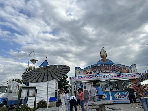 Swirlie's Soft Serve Manassas-3