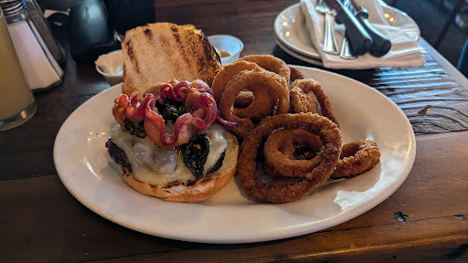The 101 Pub-3