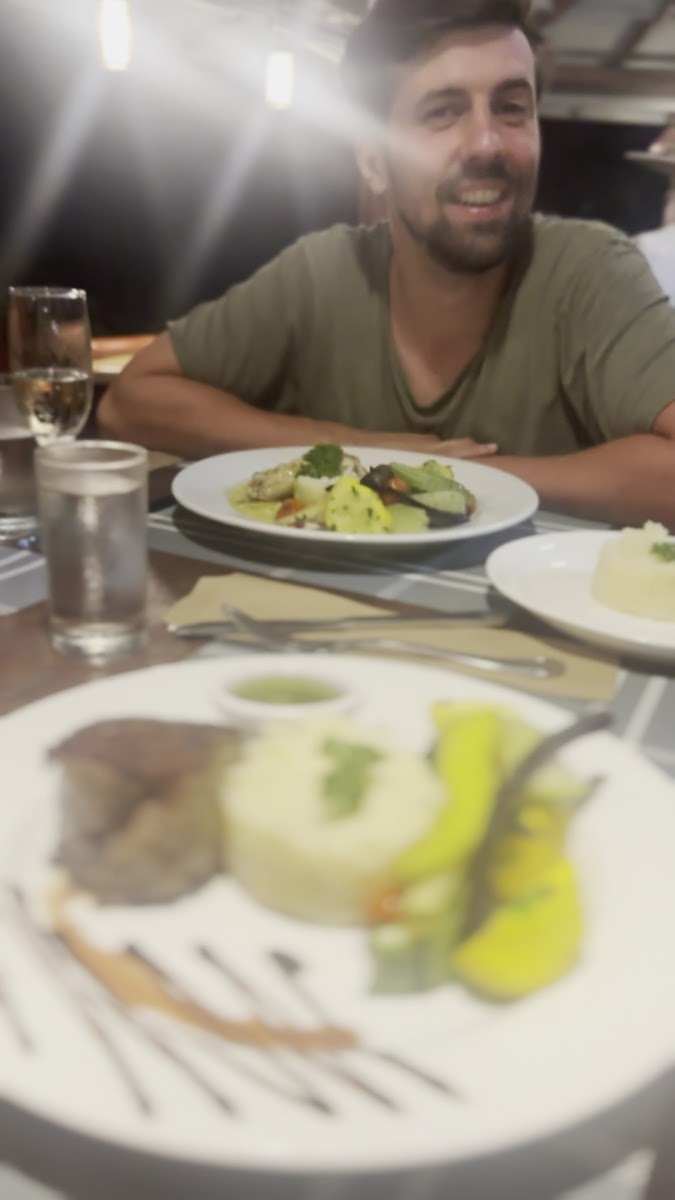 The Aracari Restaurant-2