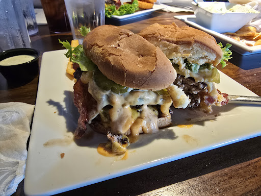 The Divide Bar & Grill-4