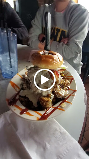 Tornado's Grub and Pub-2
