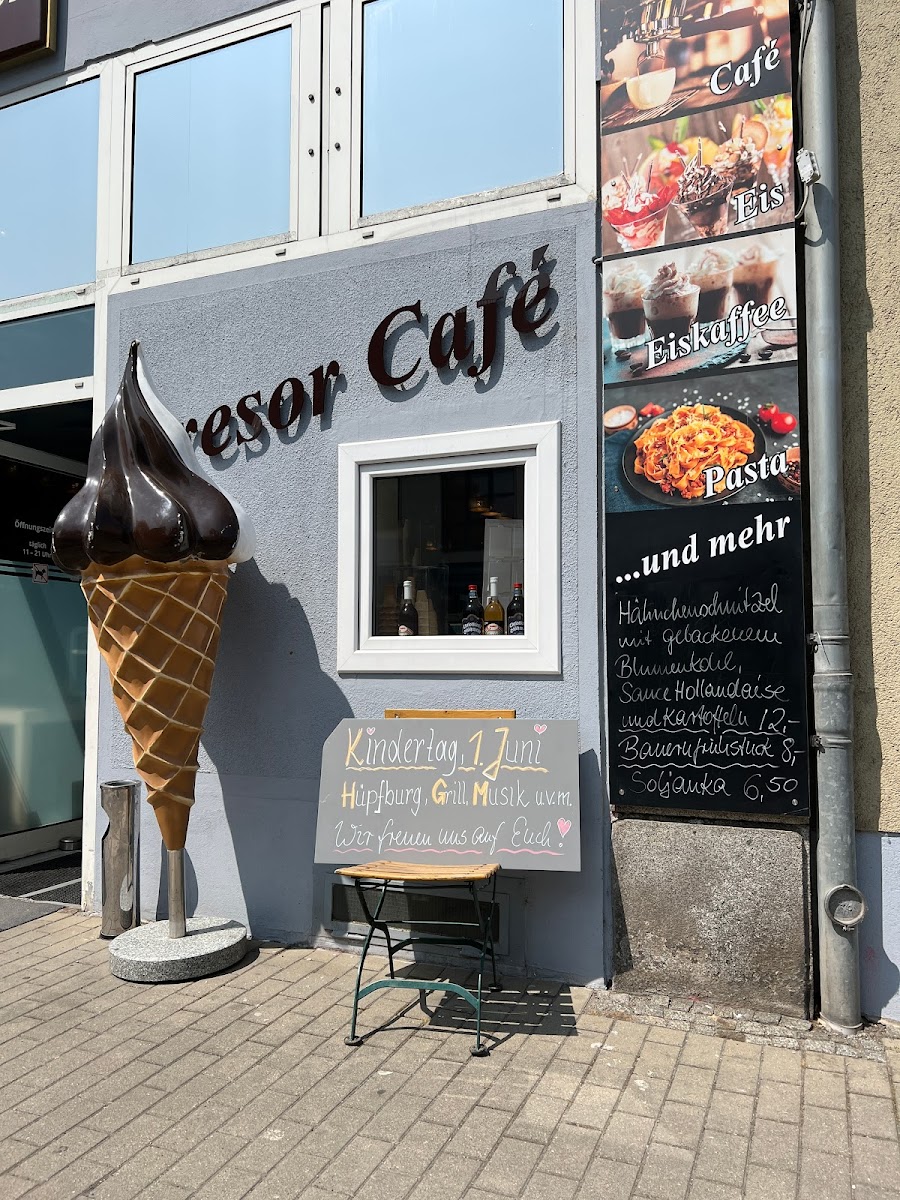 Tresor Café - Eiscafé, Pizza Und Mehr