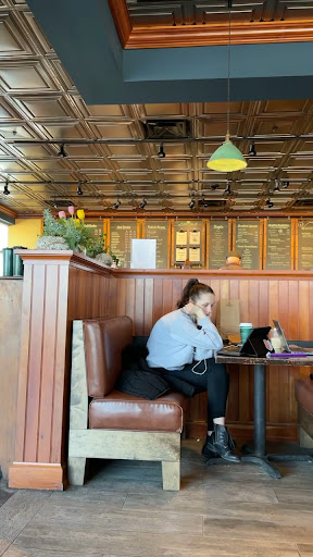Uncommon Grounds-2